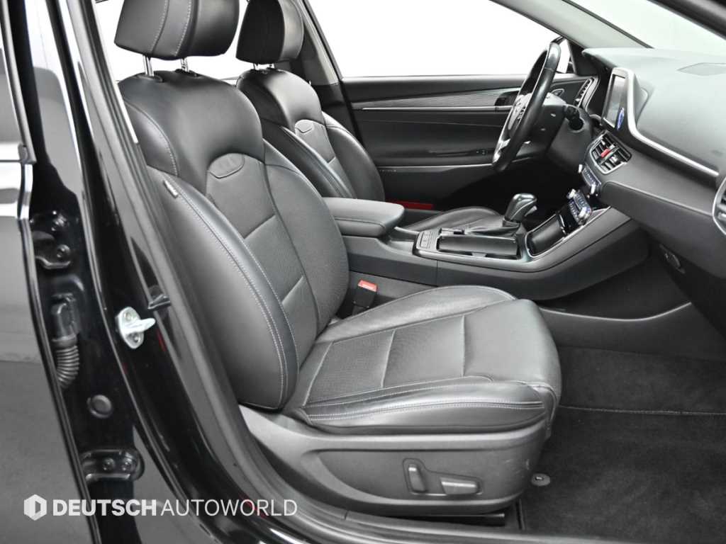 HYUNDAI Grandeur - Vista 10