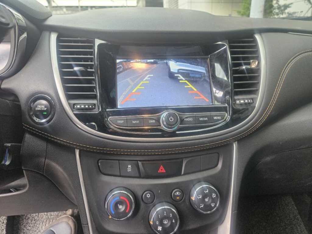 Chevrolet Trax - Vista 8