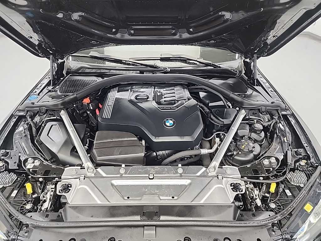 BMW 4 Series - Vista 5