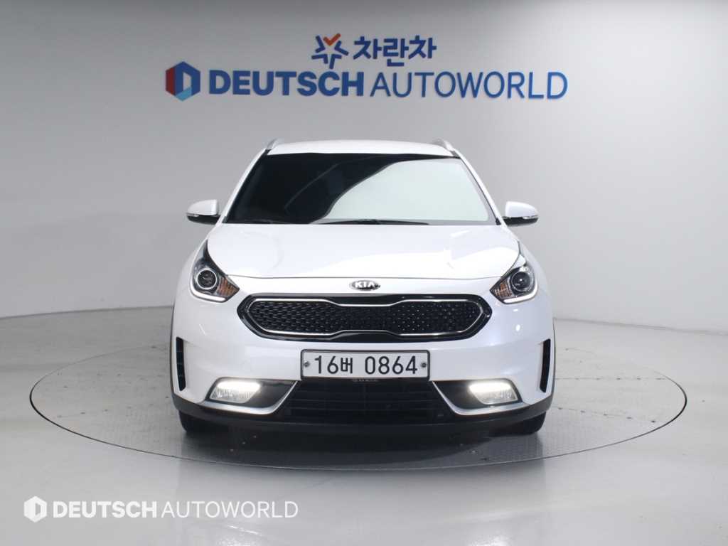 KIA Niro 2017 Blanco - Importación desde Corea - HF Imports Iquique - Foto 1