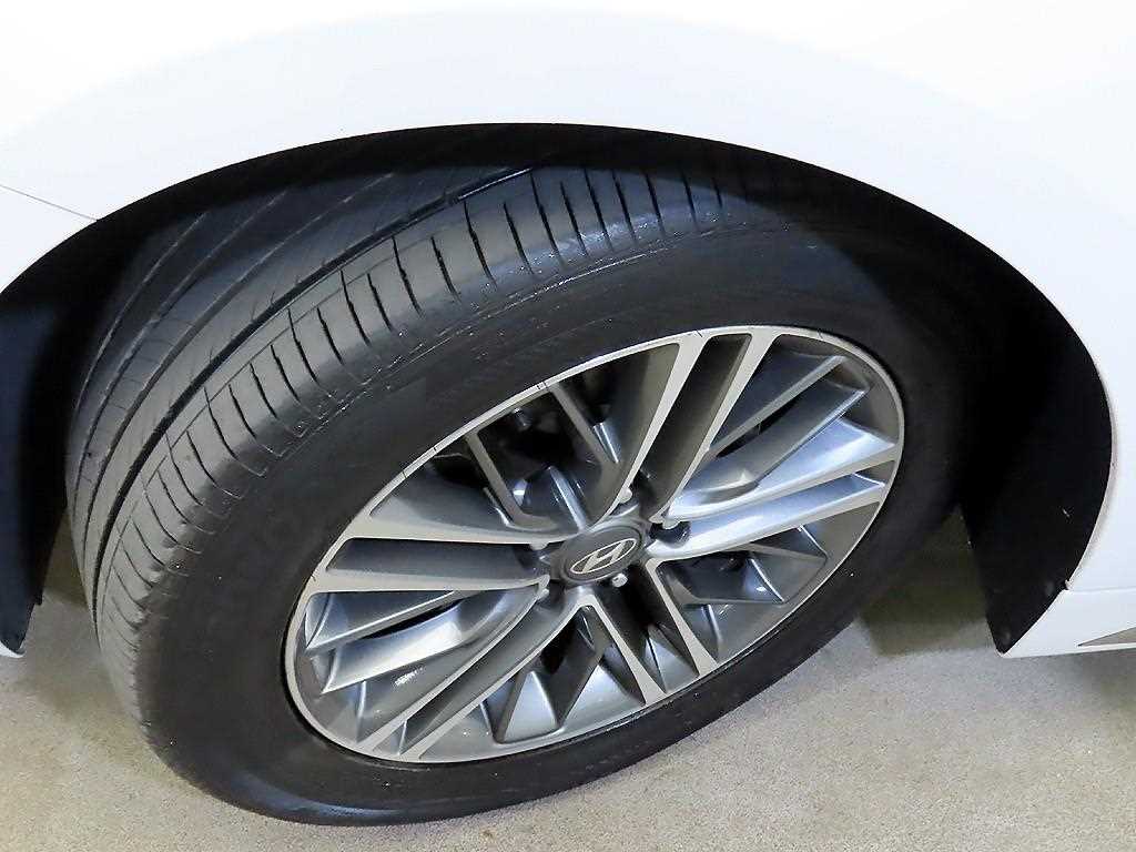 HYUNDAI Grandeur 2017 Blanco - Importación desde Corea - HF Imports Iquique - Foto 18