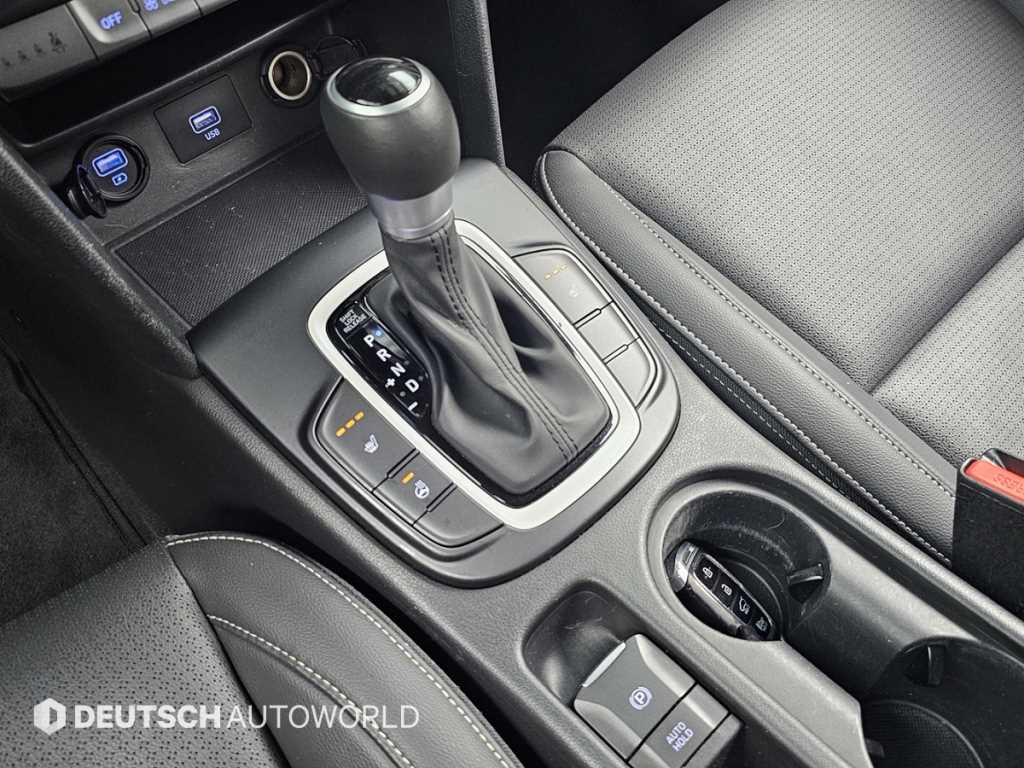 HYUNDAI Kona - Vista 9