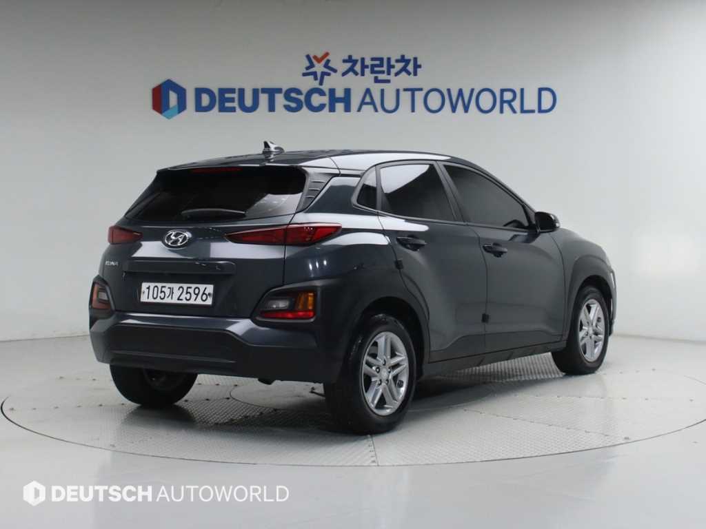 HYUNDAI Kona - Vista 2