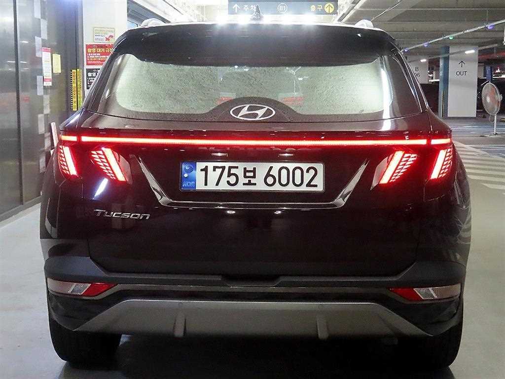 HYUNDAI Tucson - Vista 5