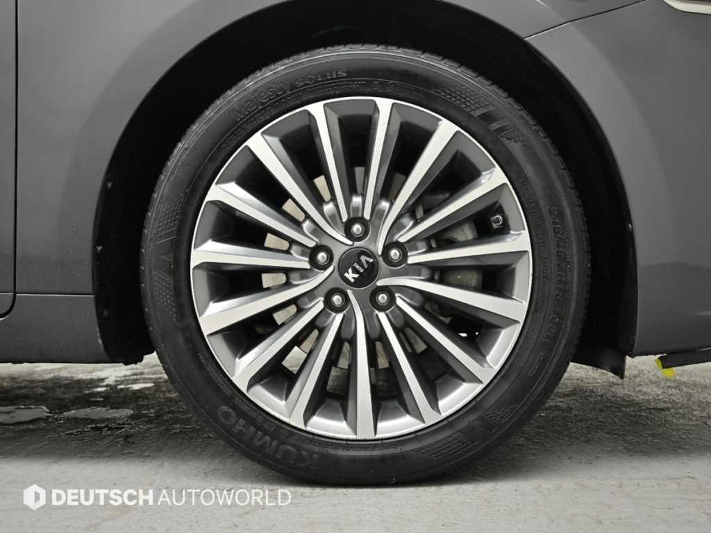 KIA K7 - Vista 5