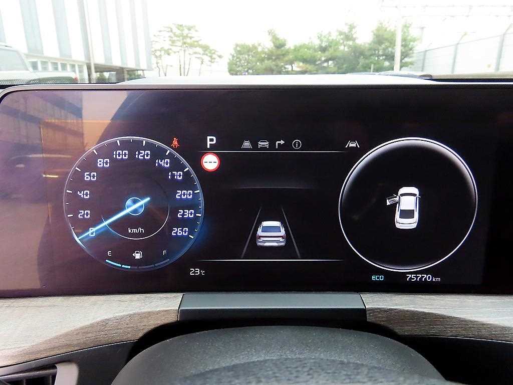 KIA K8 - Vista 9