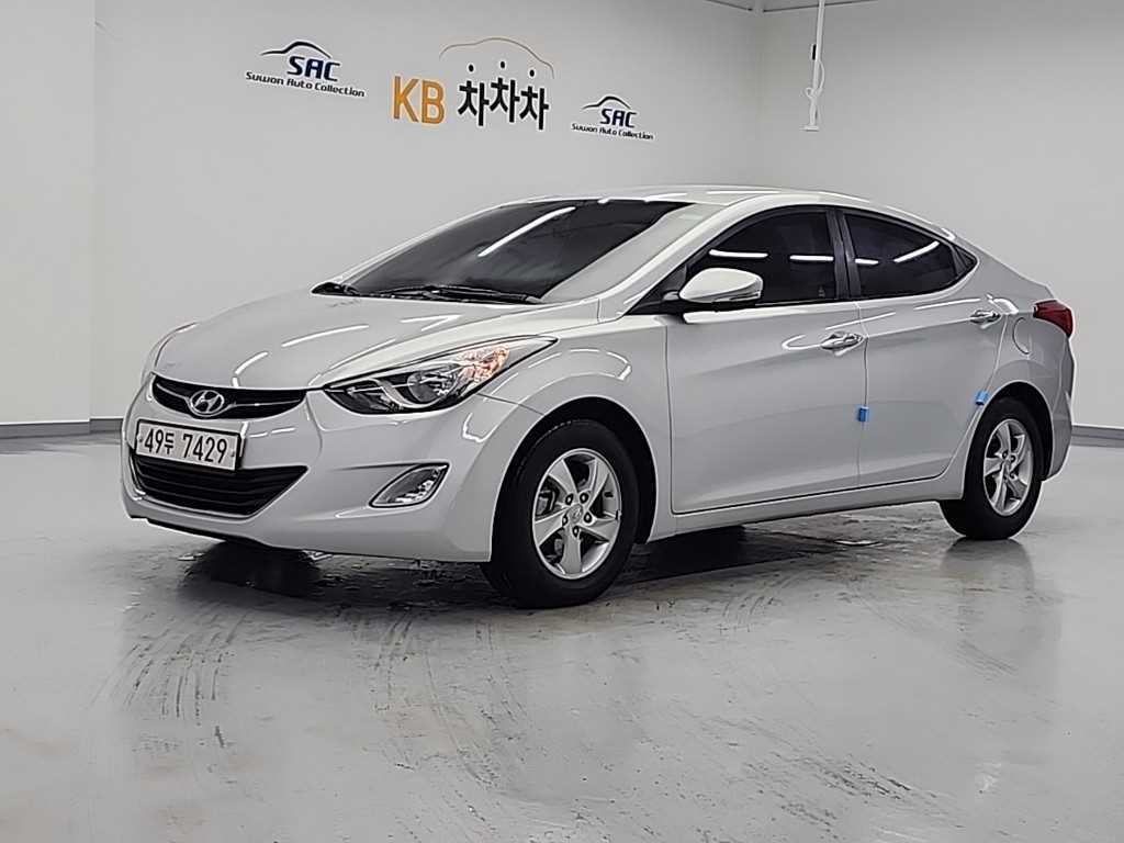 HYUNDAI Avante 2013 Plateado - Importación desde Corea - HF Imports Iquique - Foto 1