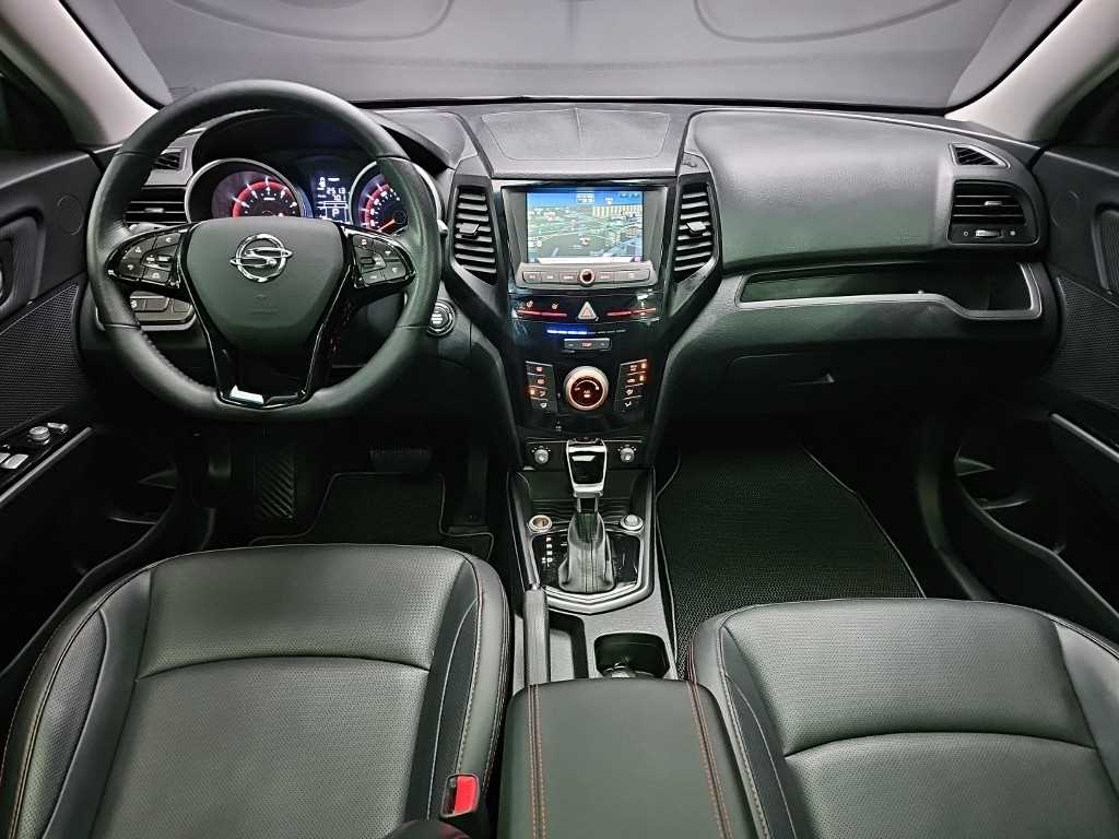 Ssangyong Tivoli - Vista 7