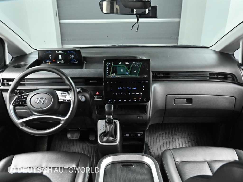 HYUNDAI Staria - Vista 7