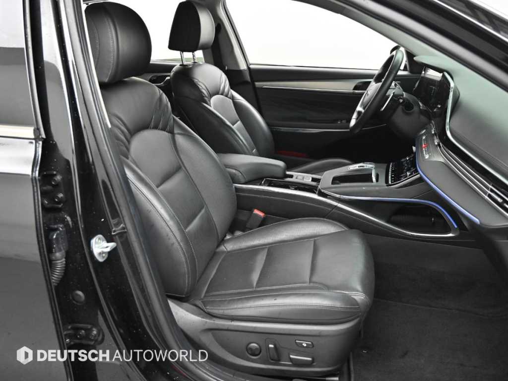 HYUNDAI Grandeur - Vista 10