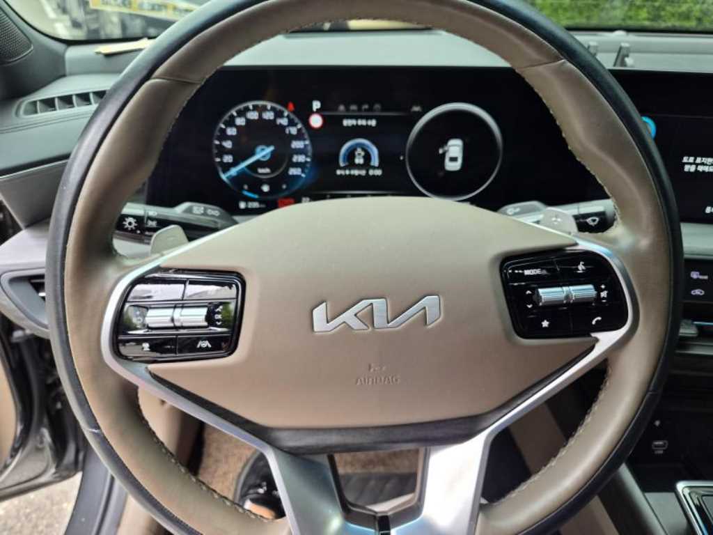 KIA K8 - Vista 3