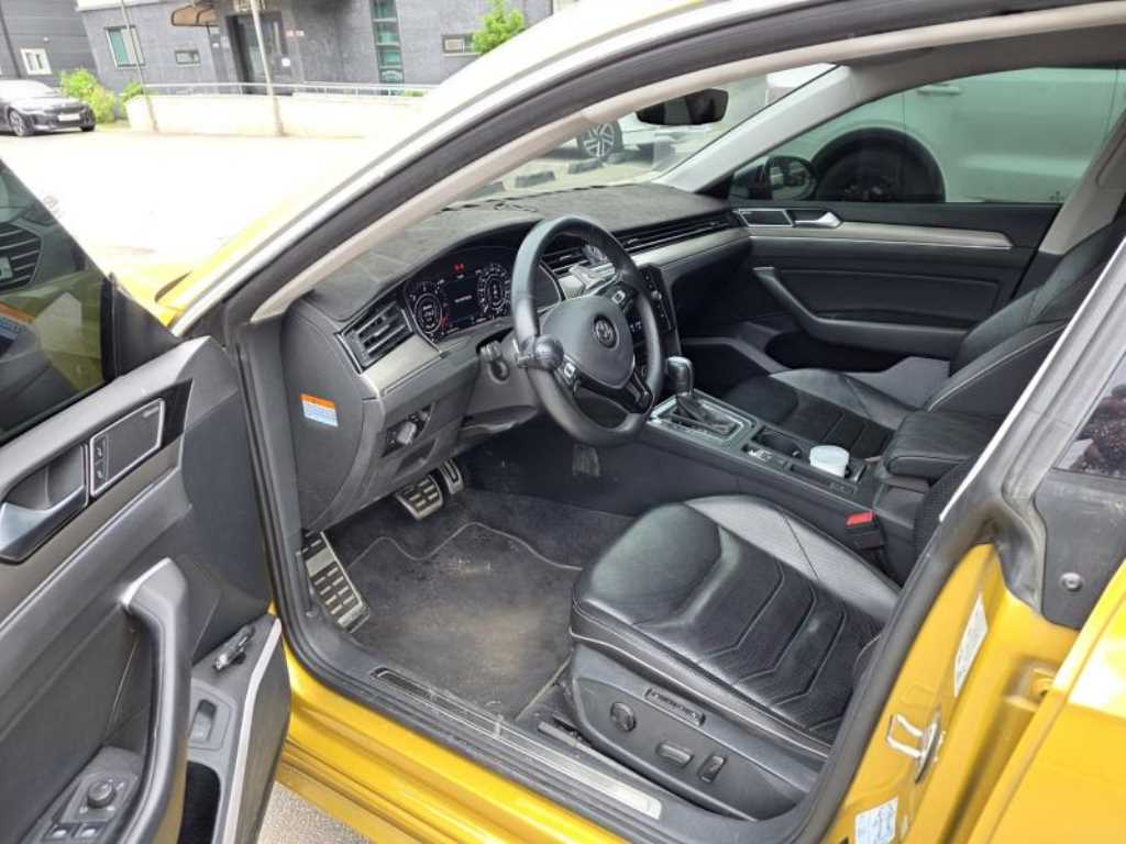 Volkswagen Arteon - Vista 4