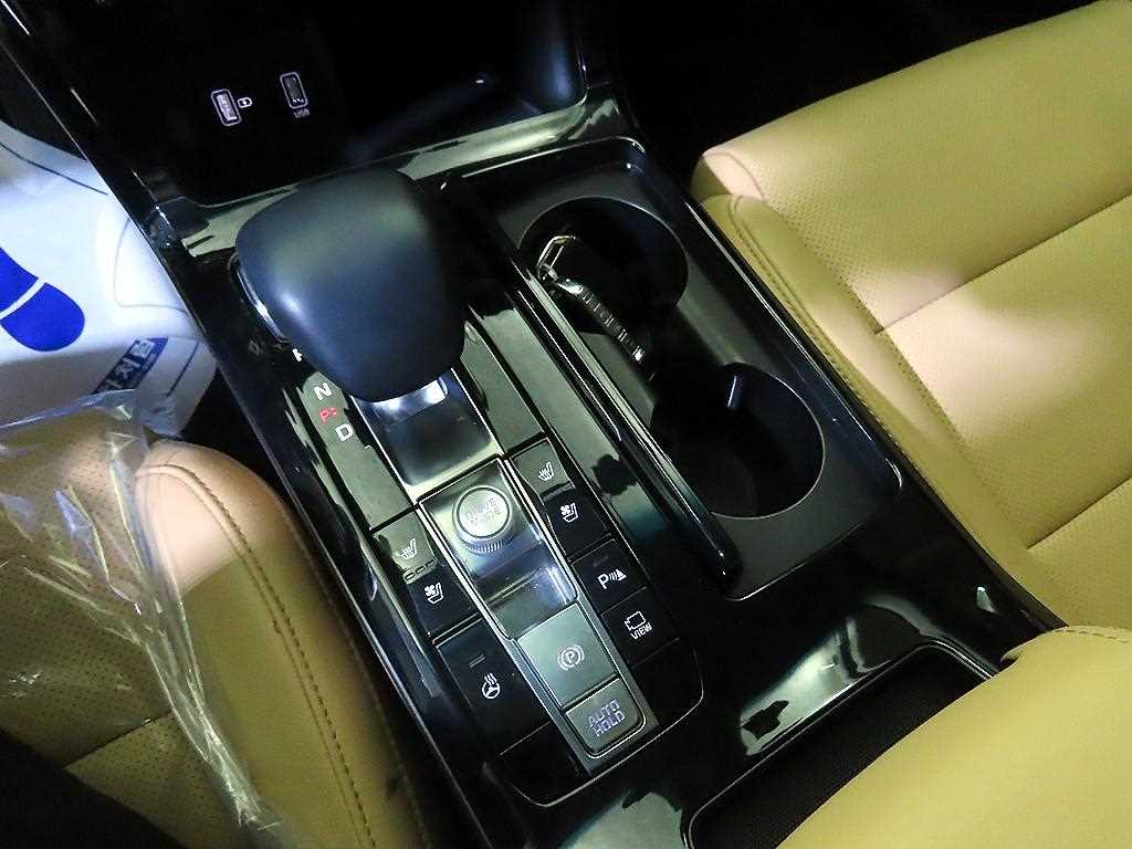 KIA K7 - Vista 12