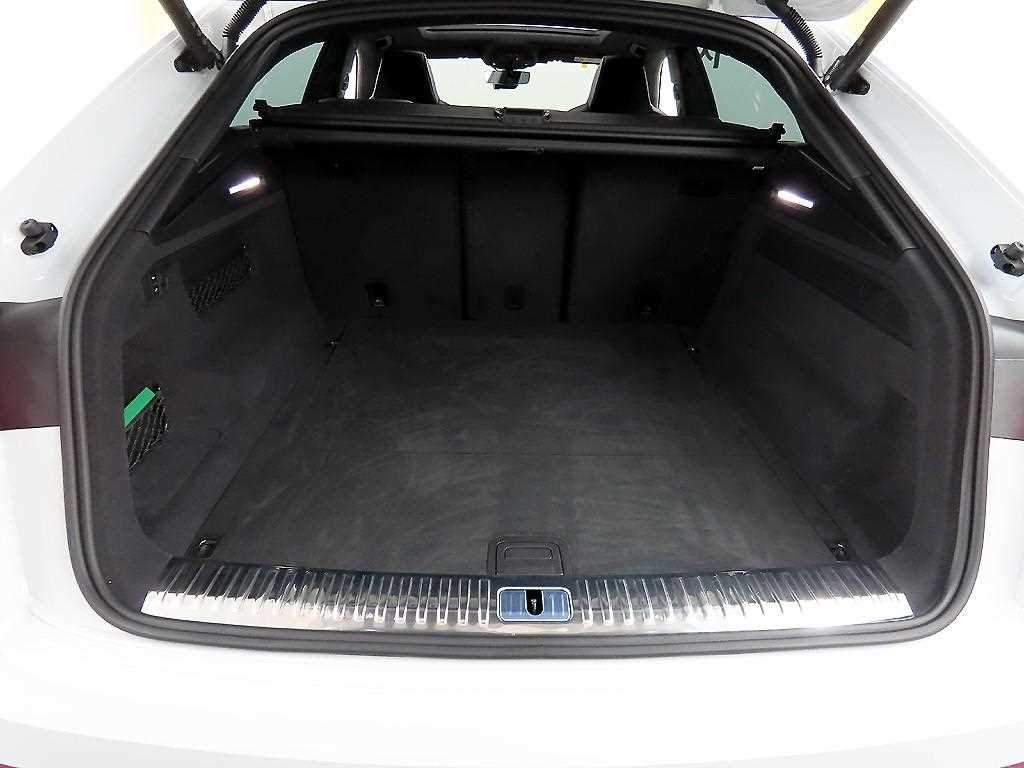 Audi Q8 2023 Blanco - Importación desde Corea - HF Imports Iquique - Foto 18