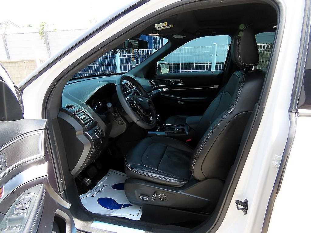 Ford Explorer - Vista 5