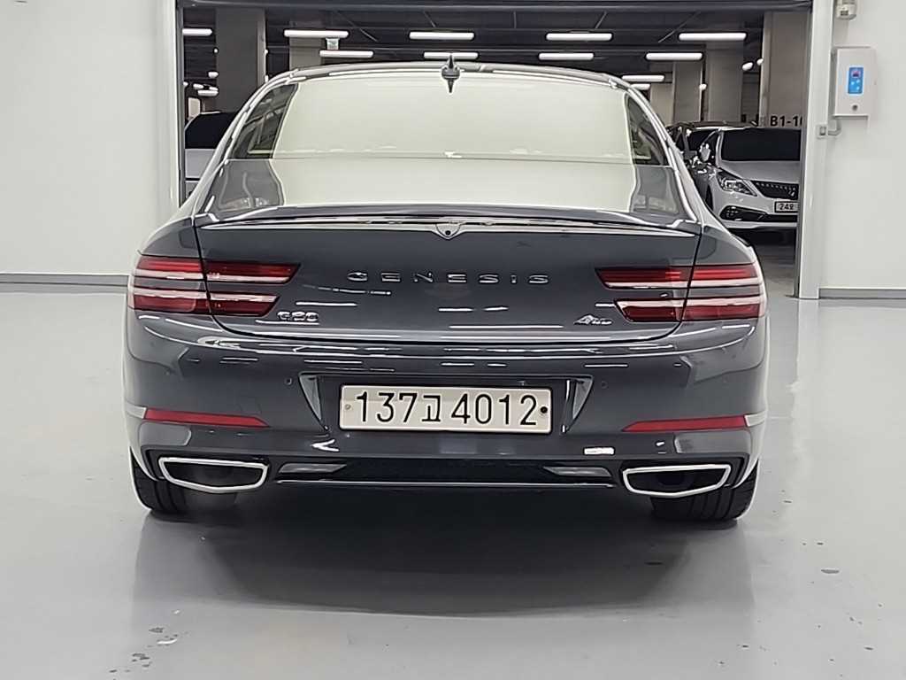 Genesis G80 - Vista 3