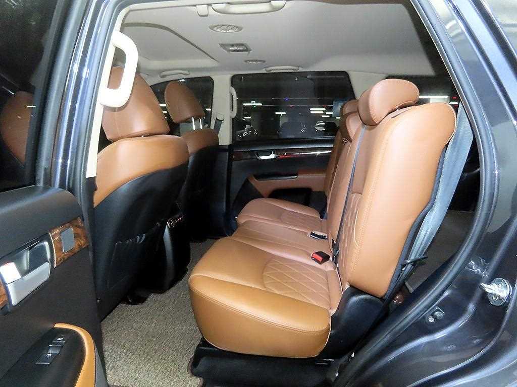 KIA Mohave - Vista 7