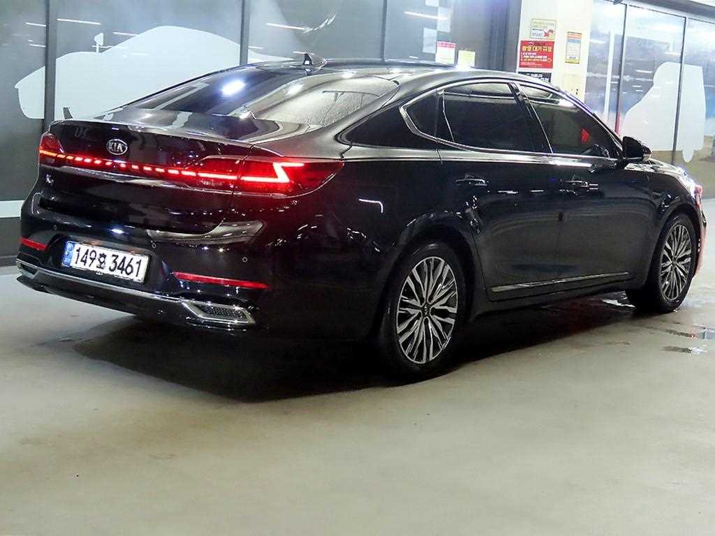 KIA K7 - Vista 4