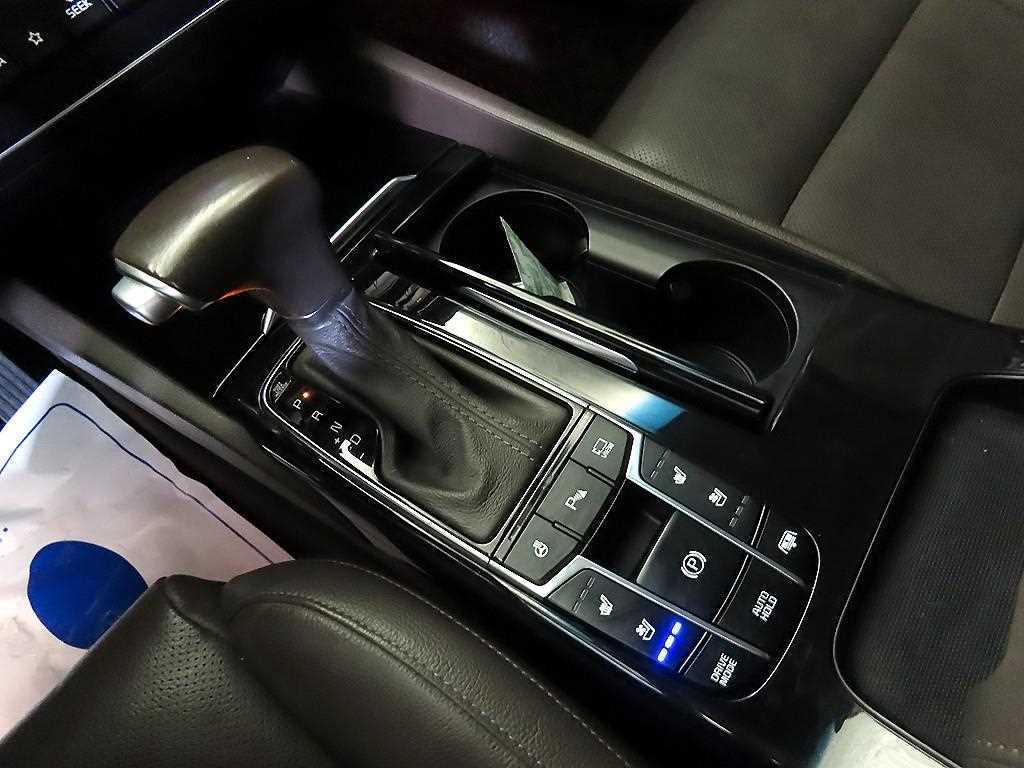 KIA K7 - Vista 12