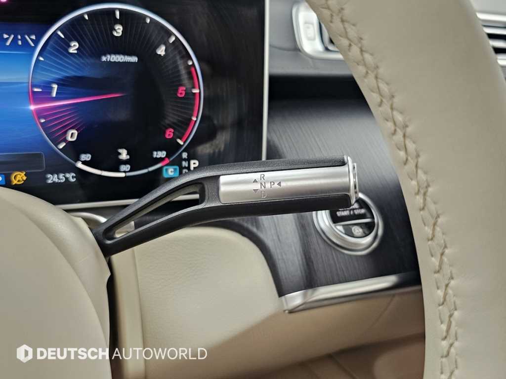 Mercedes Benz S Class - Vista 9