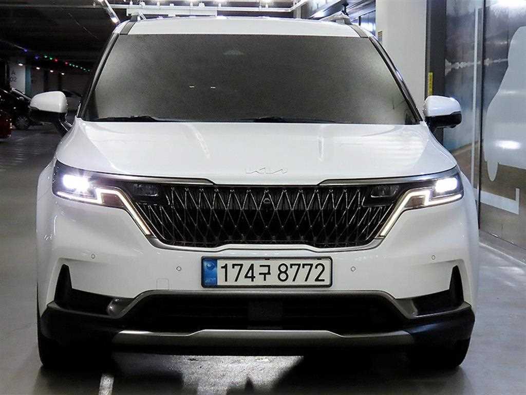 KIA Carnival - Vista 2