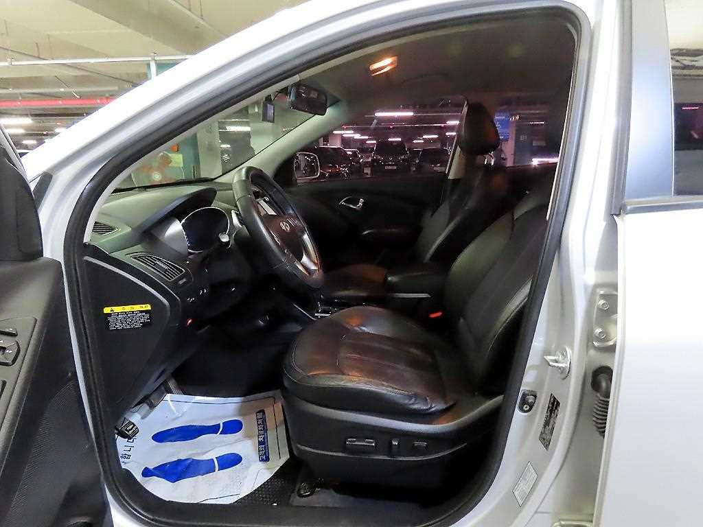 HYUNDAI Tucson - Vista 6