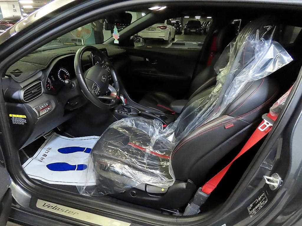 HYUNDAI Veloster - Vista 6