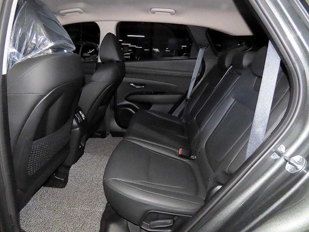 HYUNDAI Tucson - Vista 7