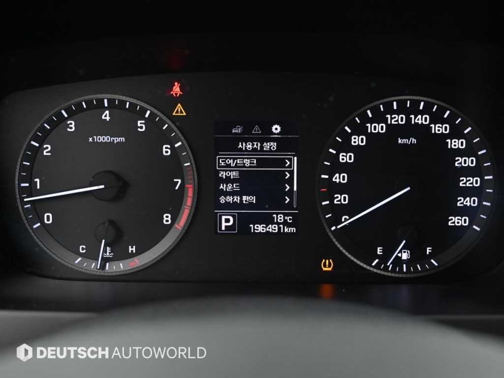 HYUNDAI Sonata - Vista 8