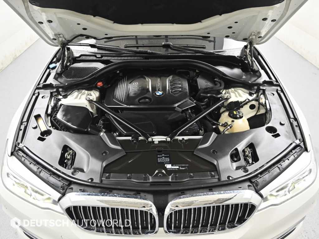 BMW 5 Series - Vista 6