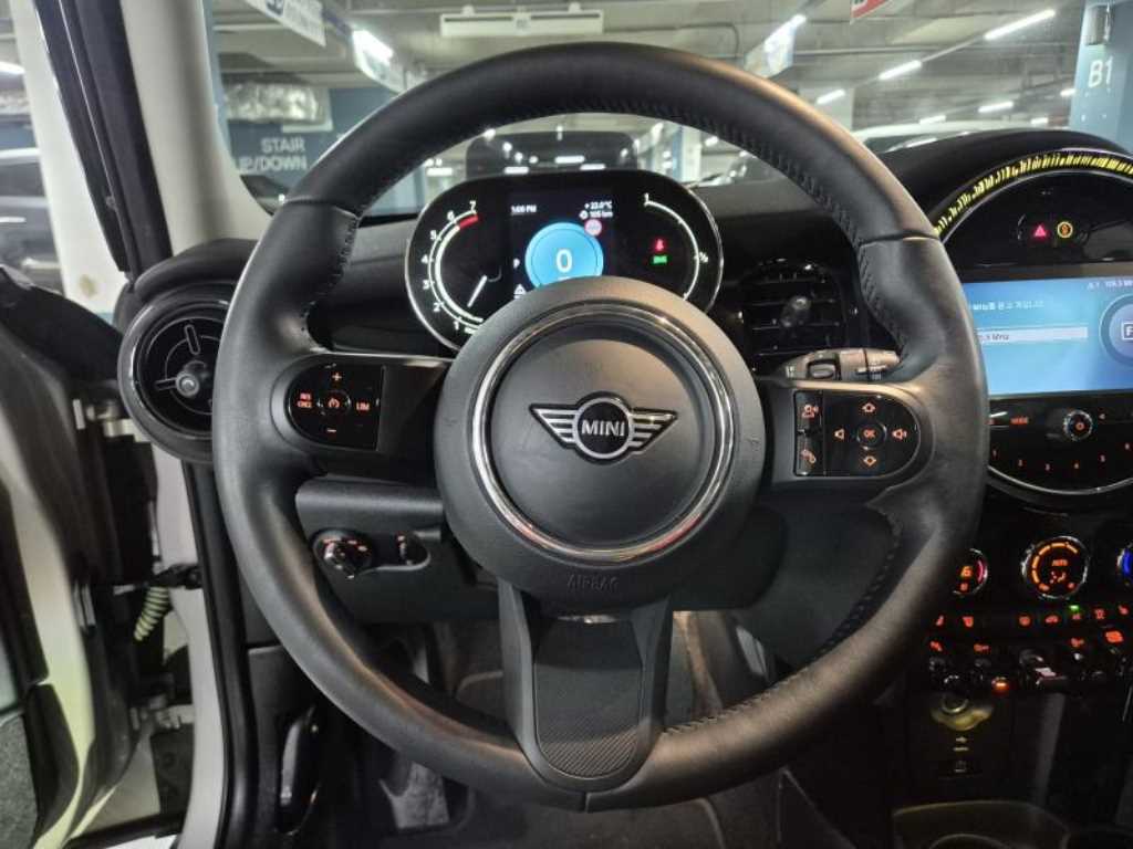 Mini Cooper - Vista 11