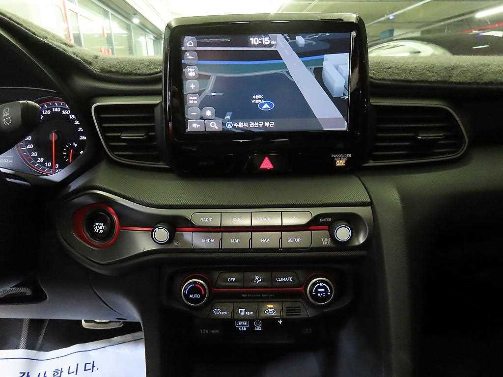 HYUNDAI Veloster - Vista 11