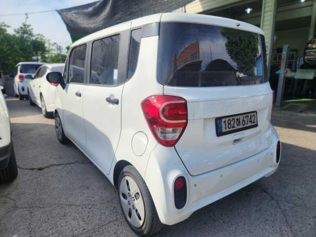KIA Ray - Vista 2