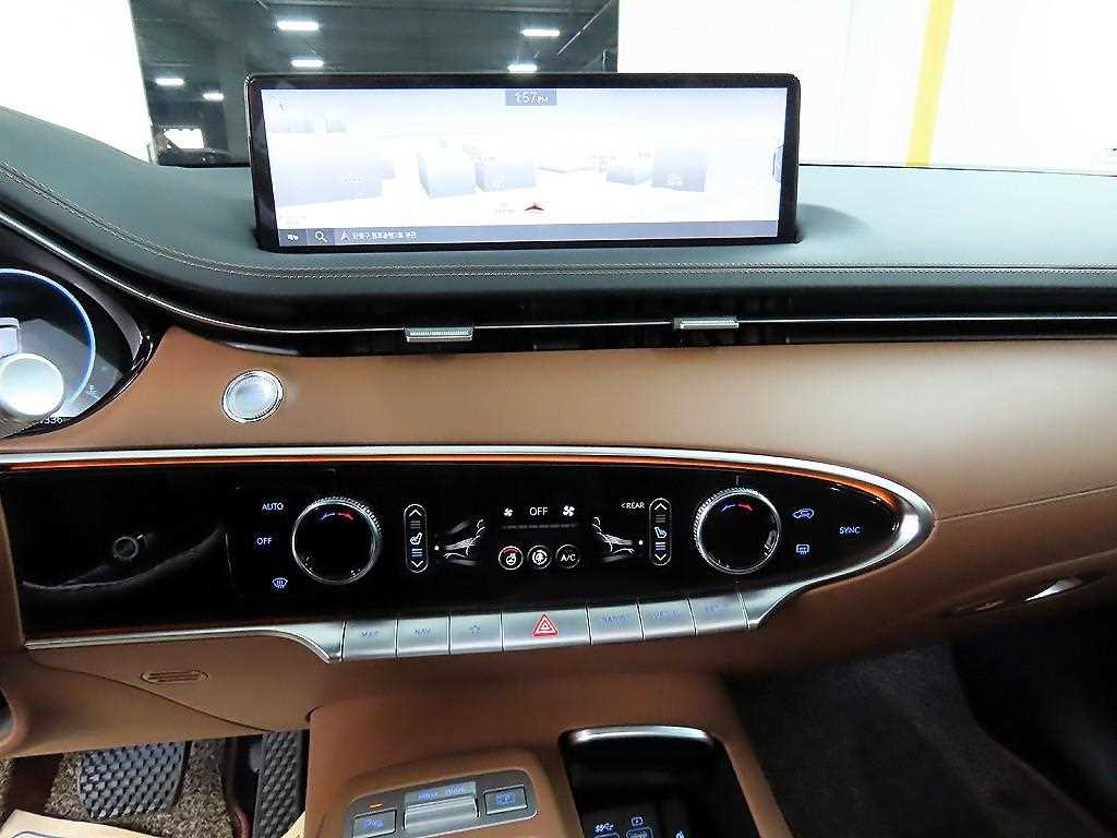 Genesis GV70 - Vista 12