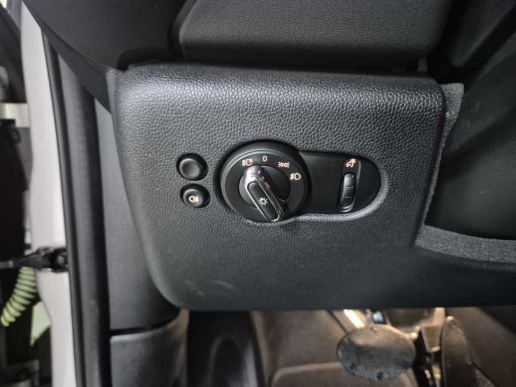 Mini Cooper - Vista 10