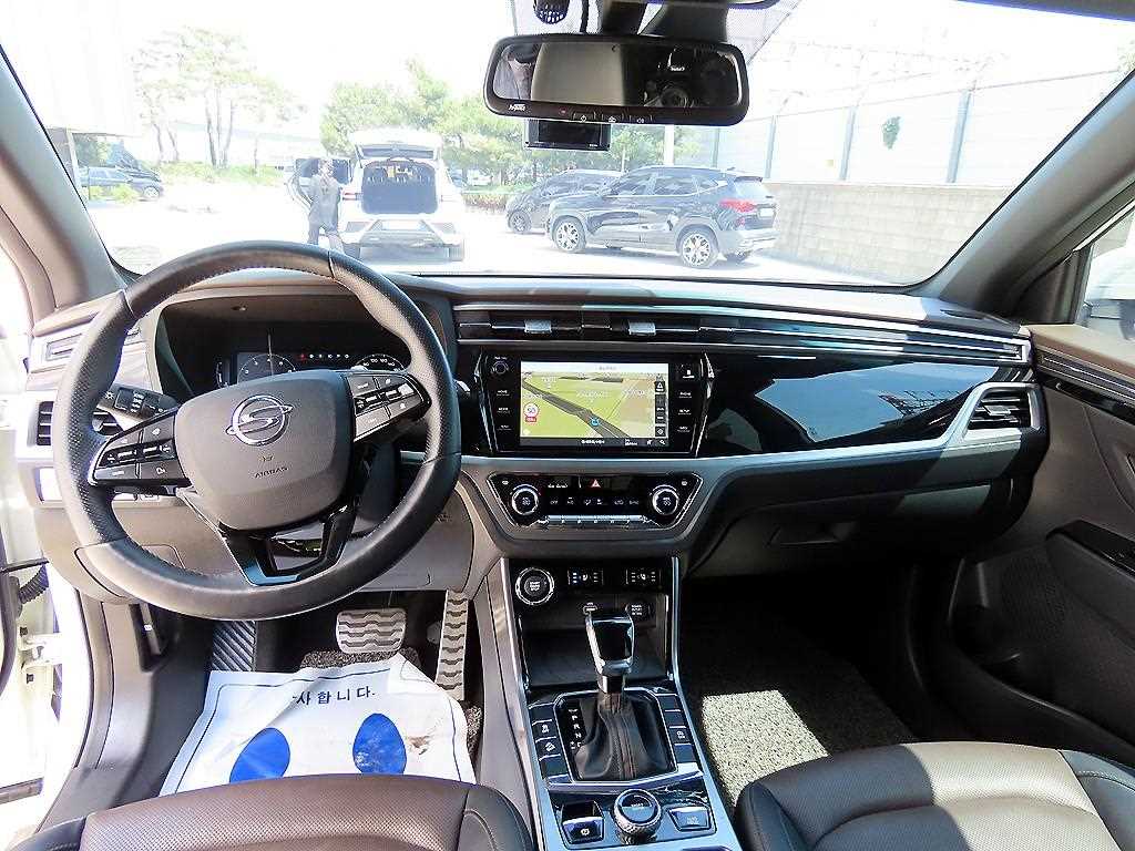 Ssangyong Korando - Vista 7