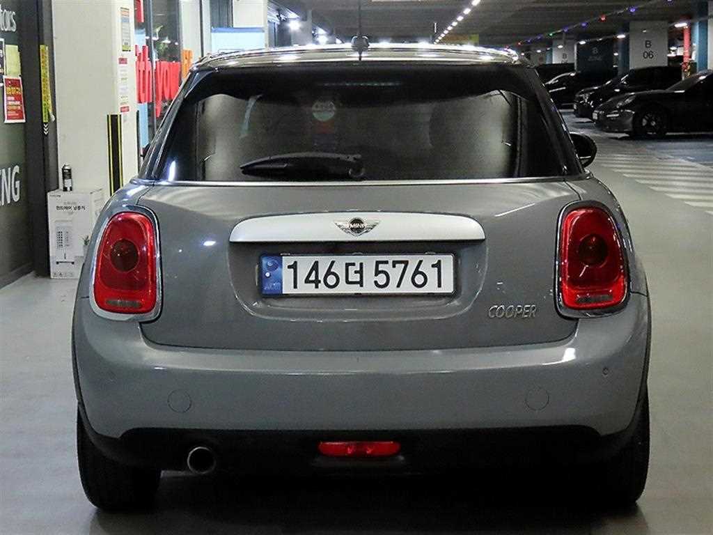 Mini Cooper - Vista 4
