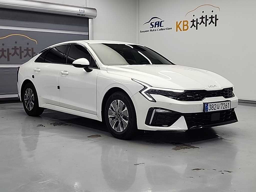 KIA K5 - Vista 3