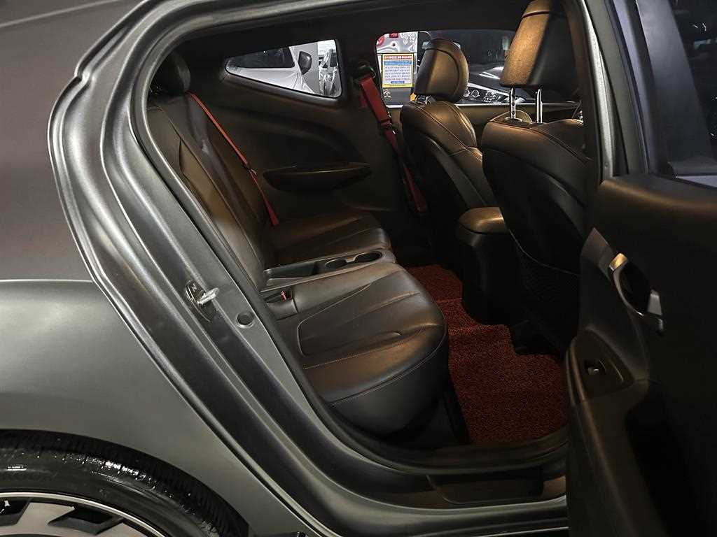 HYUNDAI Veloster 2018 Gris - Importación desde Corea - HF Imports Iquique - Foto 16
