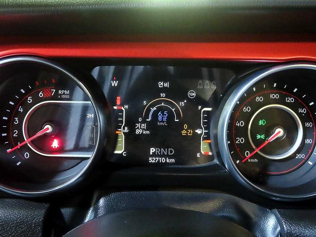 Jeep Wrangler - Vista 9