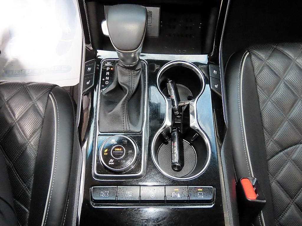 KIA Mohave - Vista 11
