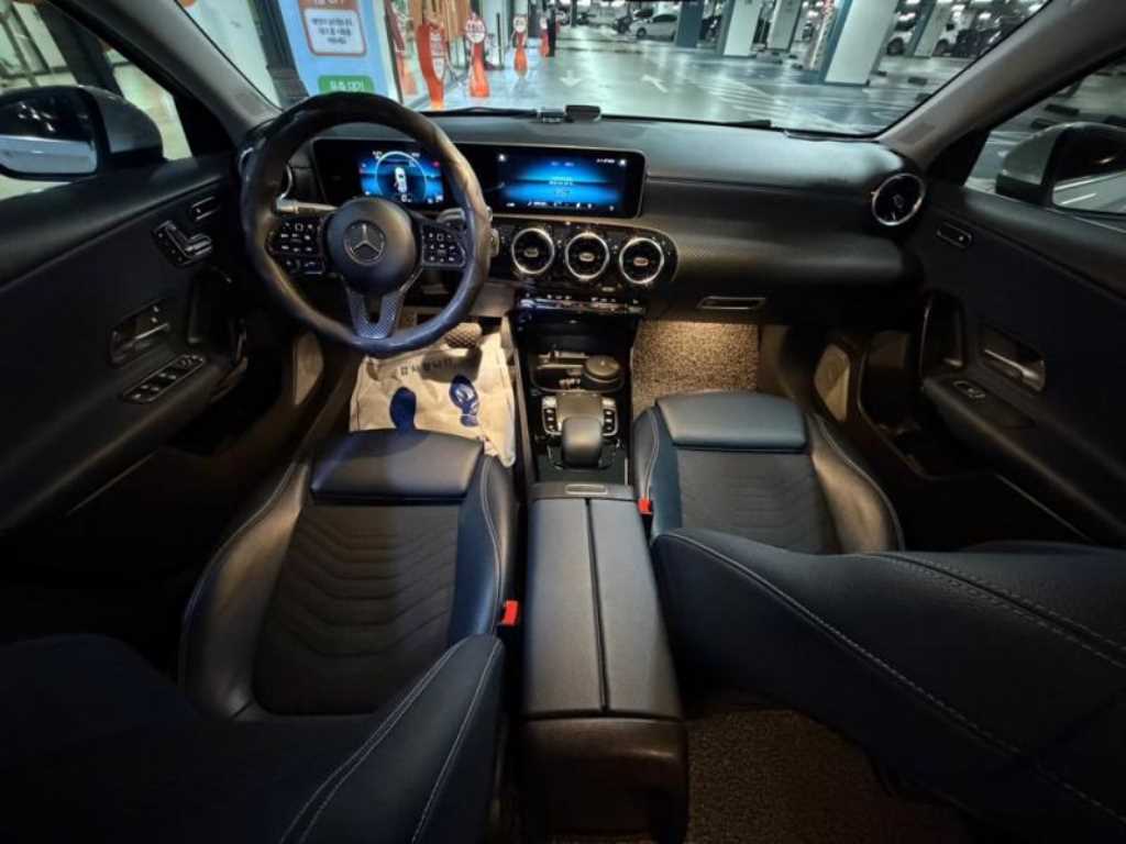 Mercedes Benz A Class - Vista 6