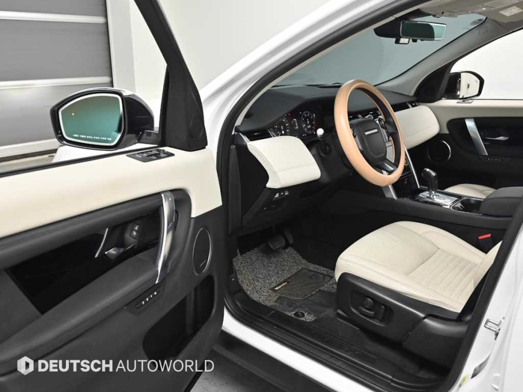 Land Rover Discovery Sports - Vista 11