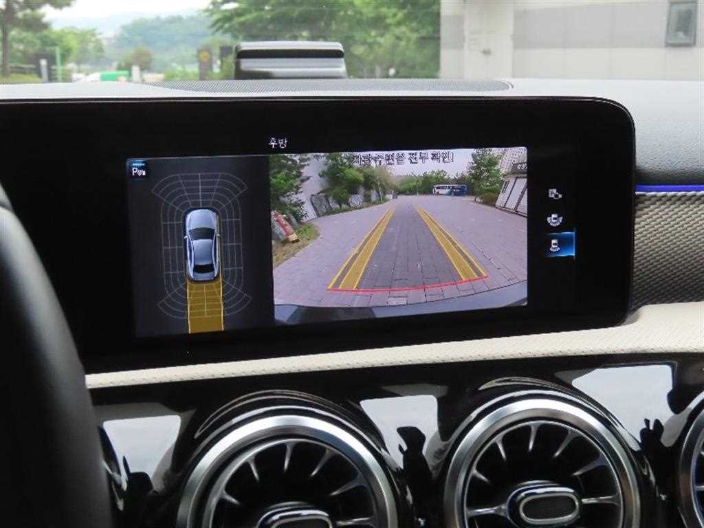 Mercedes Benz A Class - Vista 10