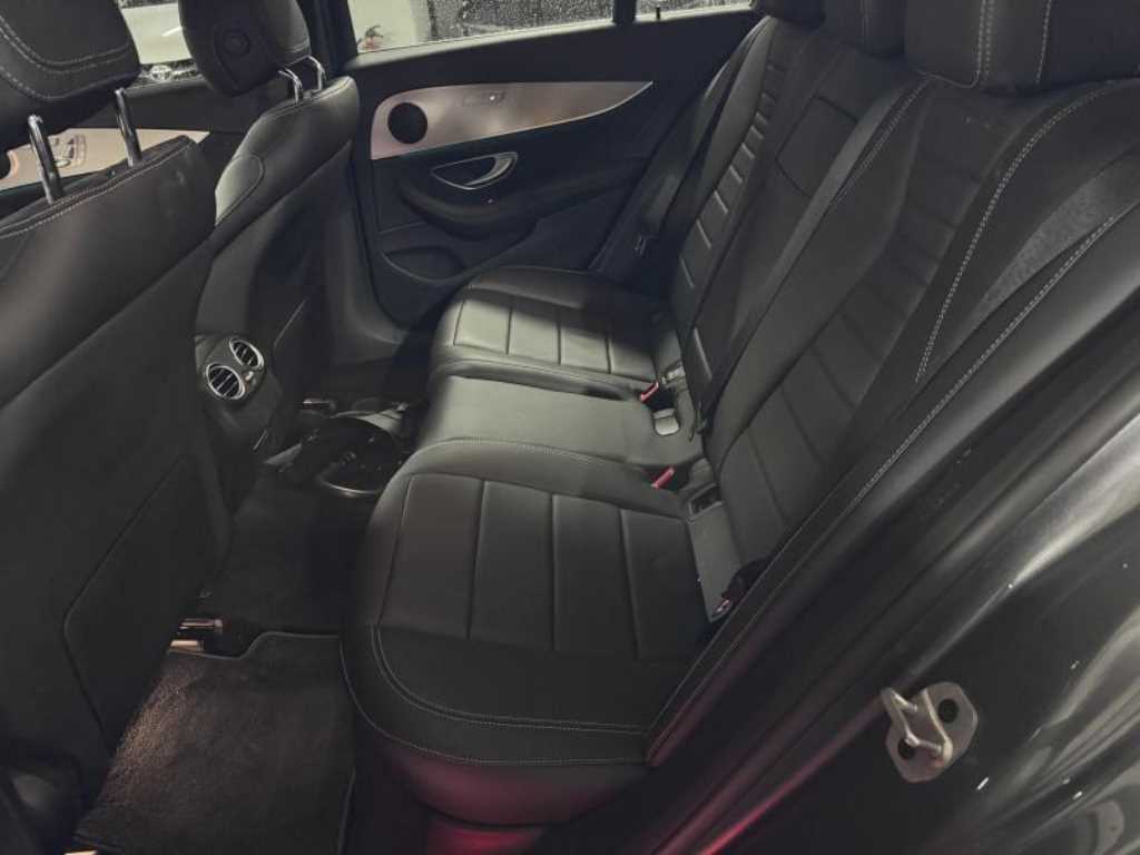 Mercedes Benz E class - Vista 9