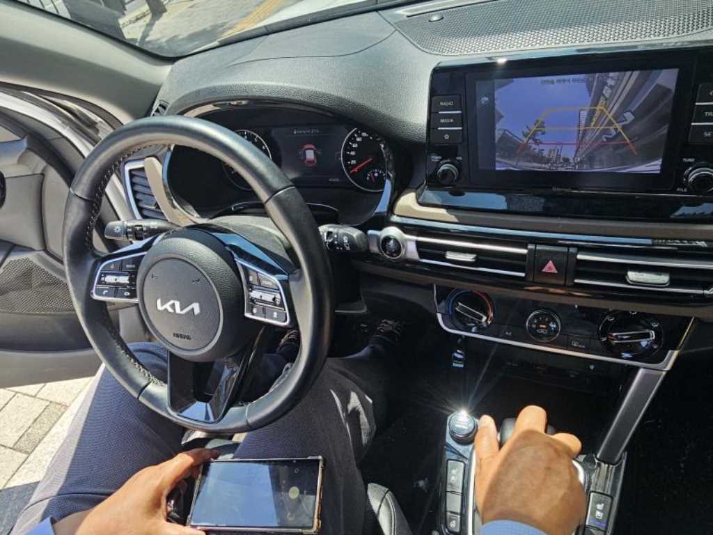 KIA Seltos - Vista 10