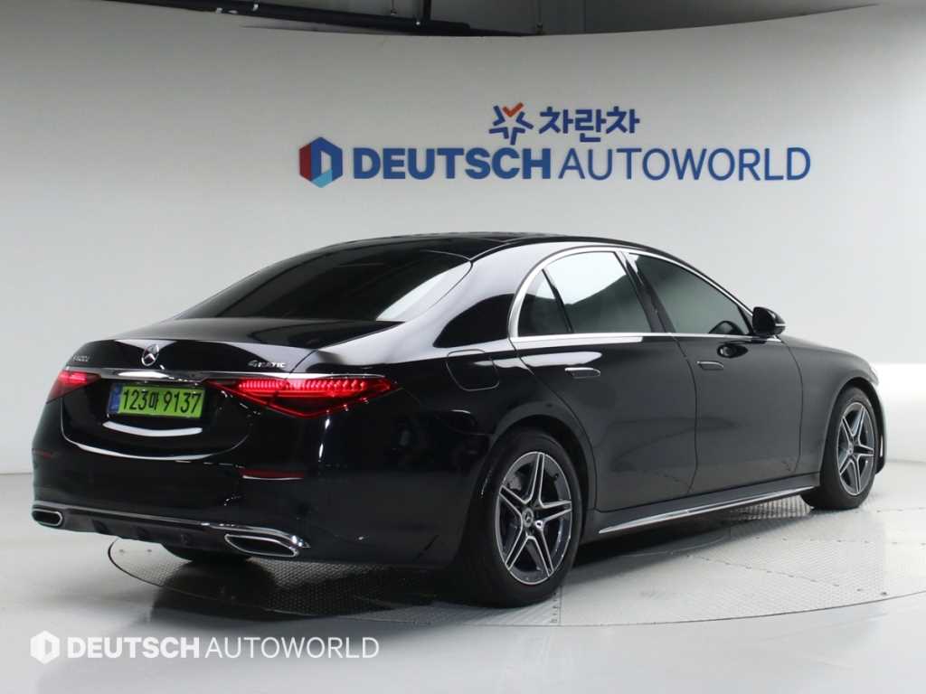Mercedes Benz S Class - Vista 4