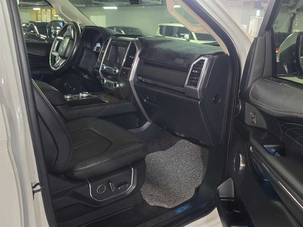 Ford Expedition 2021 Blanco - Importación desde Corea - HF Imports Iquique - Foto 17