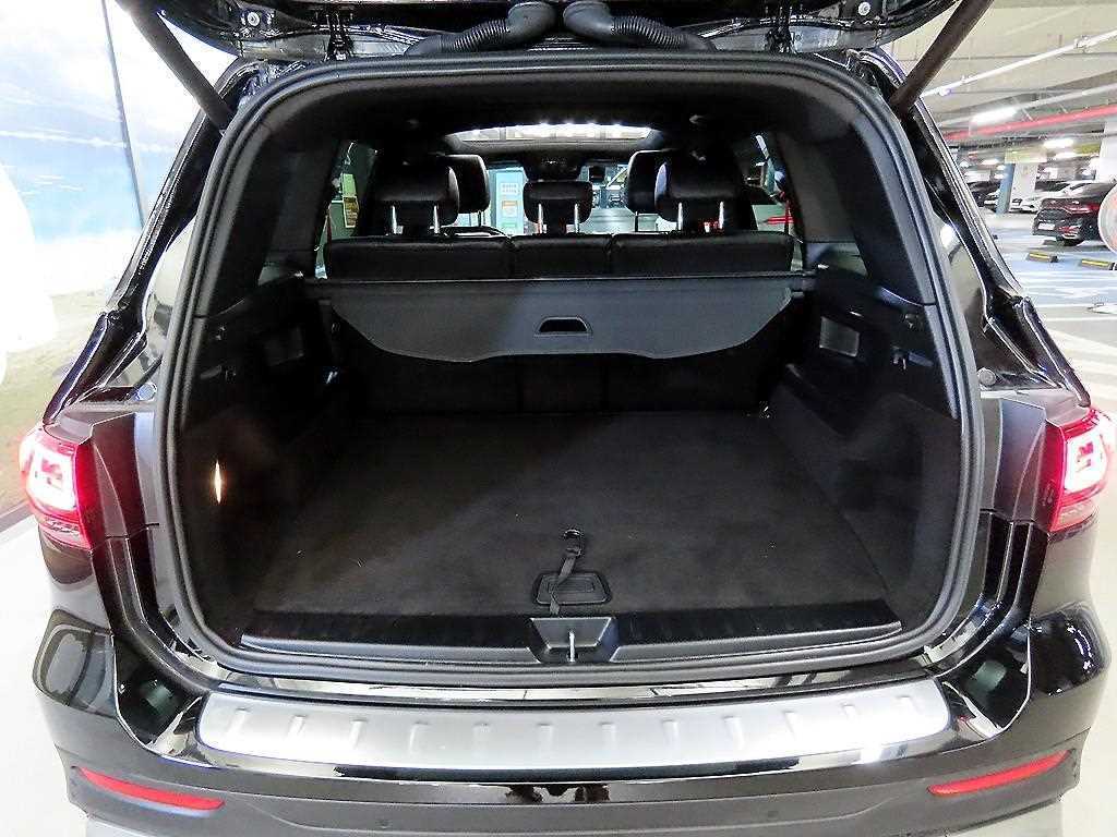 Mercedes Benz GLB Class 2021 Negro - Importación desde Corea - HF Imports Iquique - Foto 17
