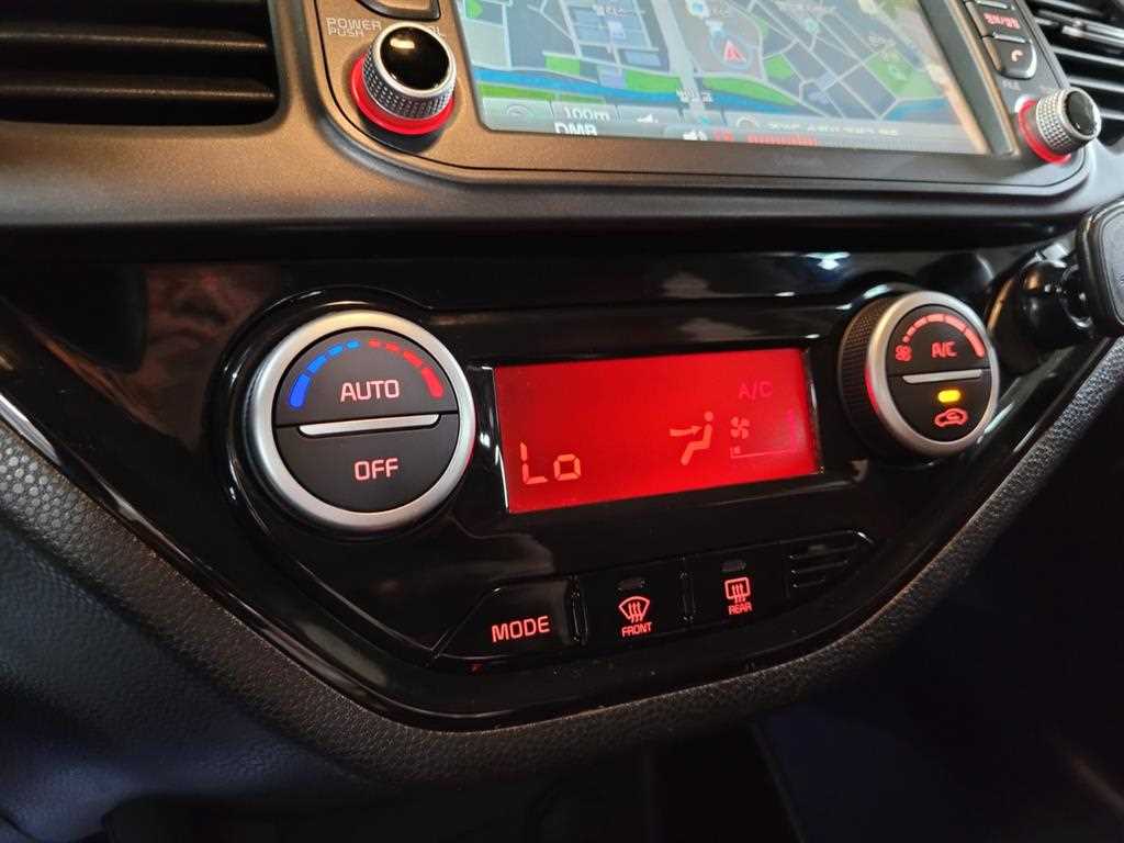 KIA Morning - Vista 11